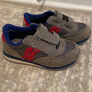 Saucony toddler sneakers size 8